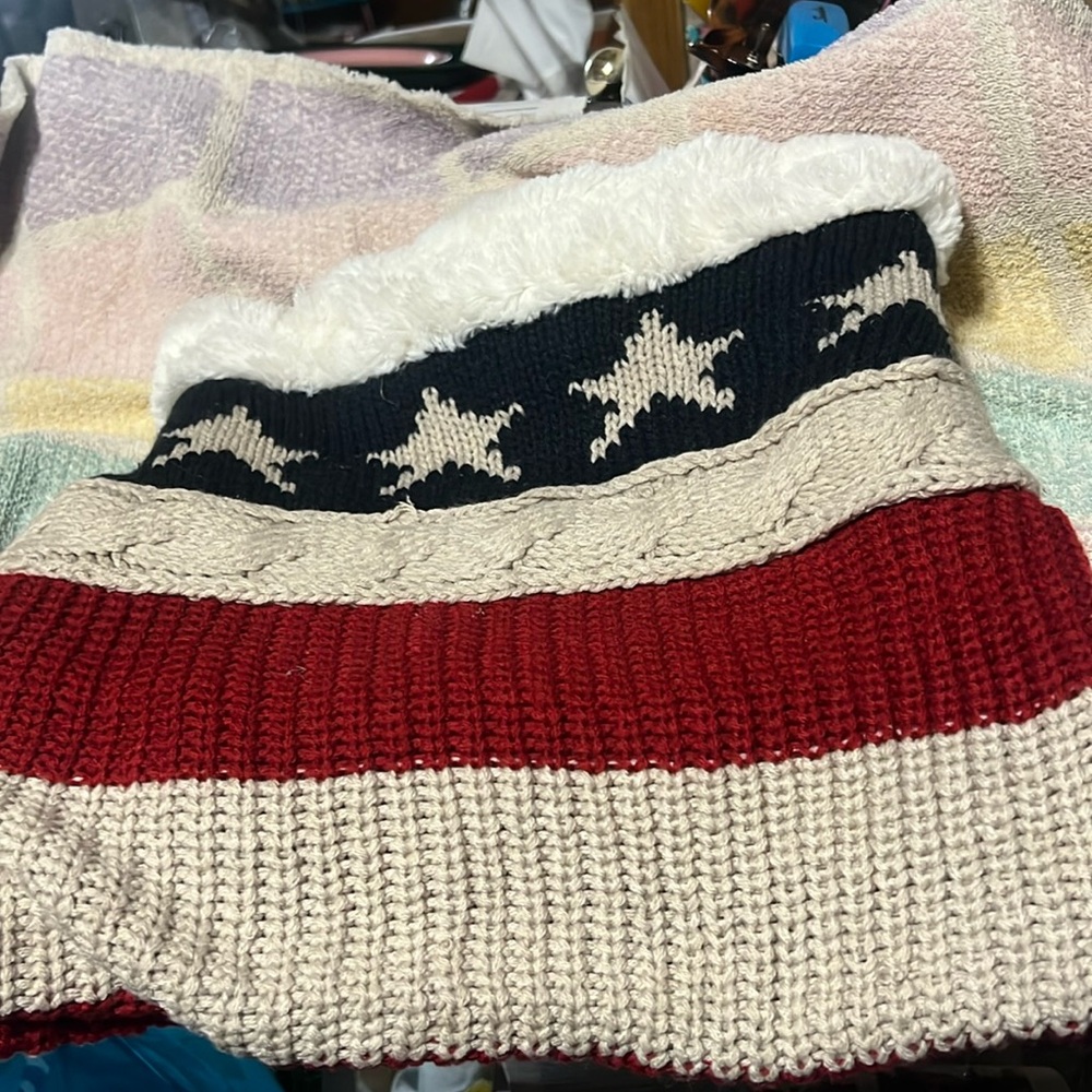 Neck warmer
